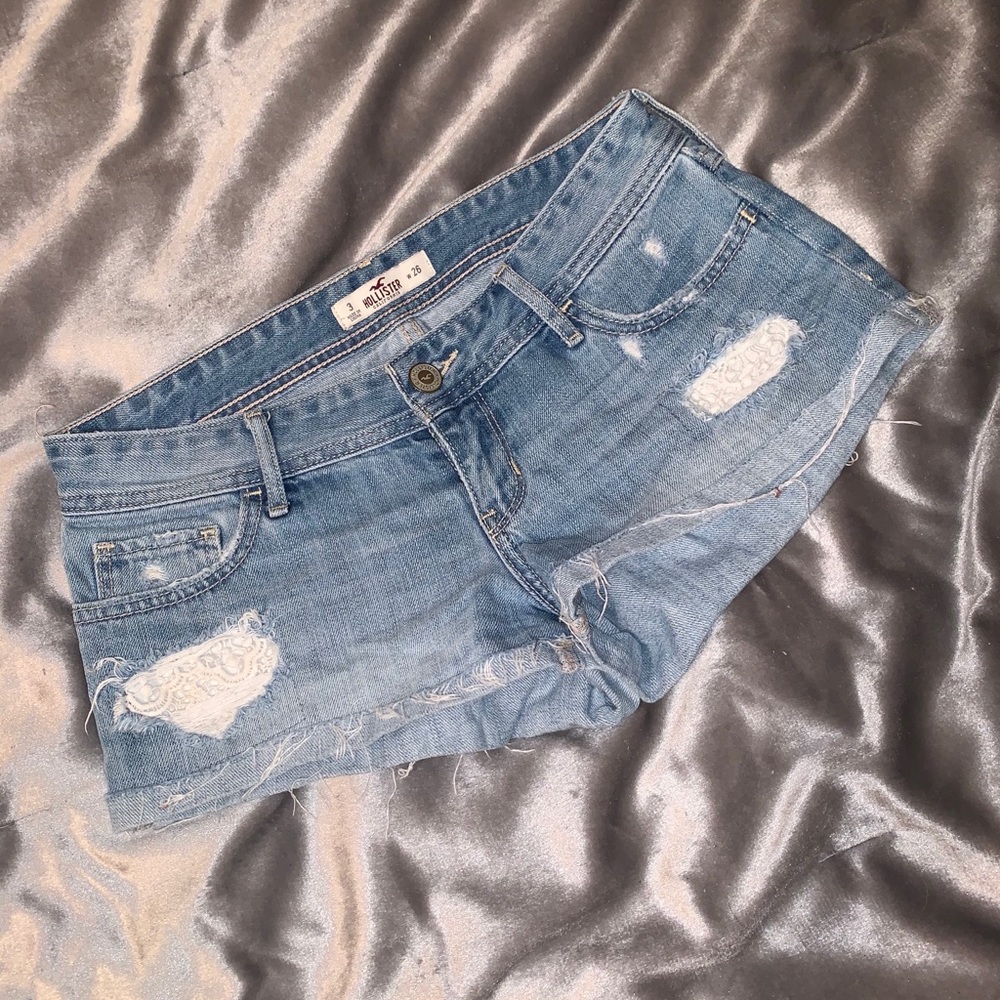 Lace accent shorts